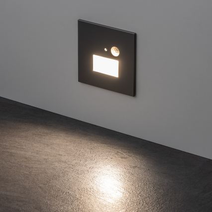 LED-traplamp met bewegings- en schemersensor LED/1,5W/230V 3000/4000/6000K zilver