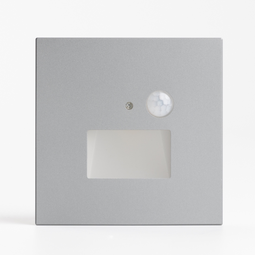 LED-traplamp met bewegings- en schemersensor LED/1,5W/230V 3000/4000/6000K zilver