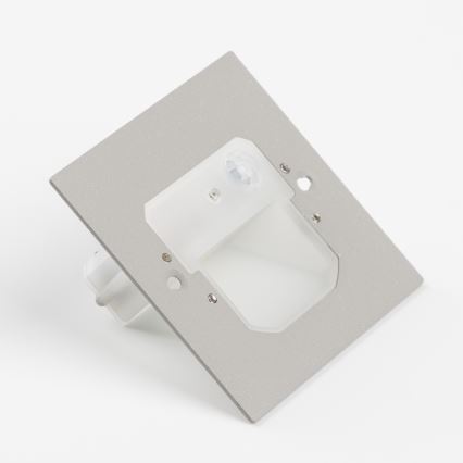 LED trapverlichting met bewegings- en schemersensor, LED/1,5W/230V 3000/4000/6500K wit