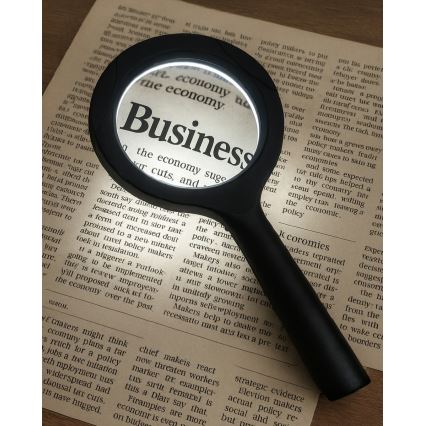 LED-vergrootglas 3× vergroting met LED-verlichting LED/3W/2xAA IP22