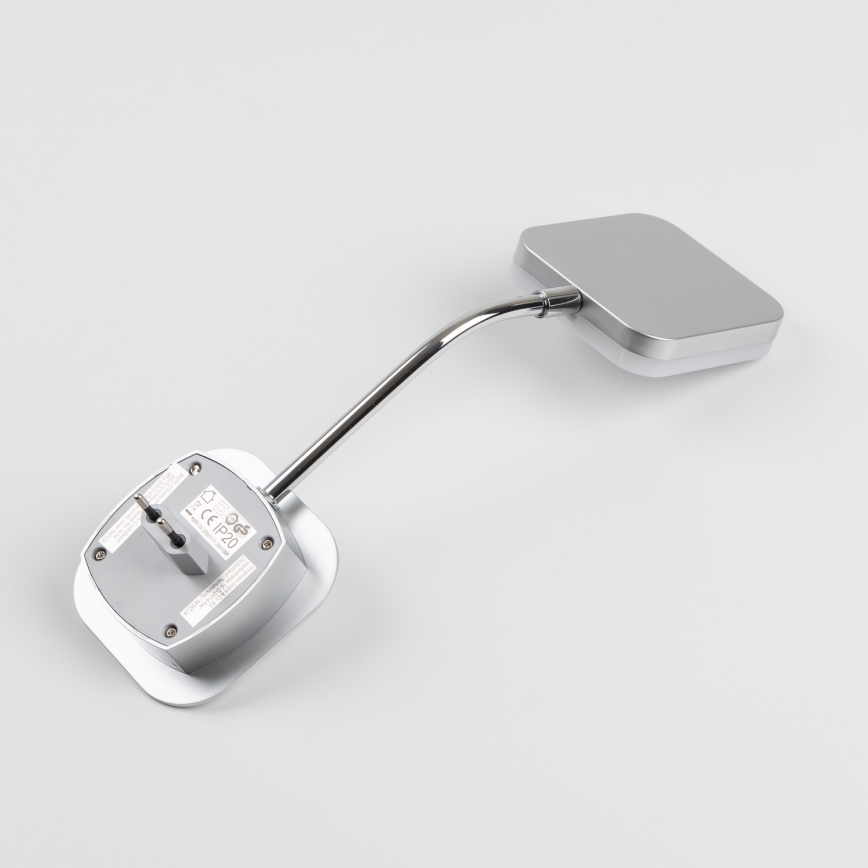 LED wandlampje voor stopcontact LED/3,2W/230V glanzend chroom