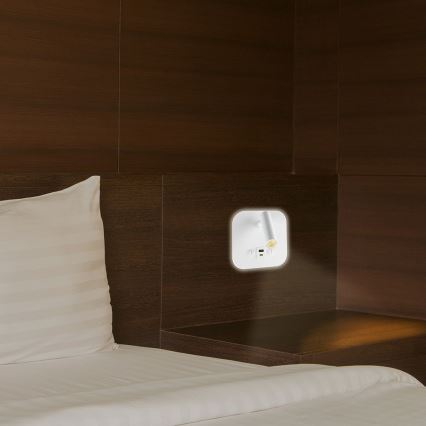 LED wandspot met USB-poort LED/8W/230V 3000K wit