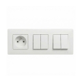 Legrand - 2x dubbele seriële schakelaar nr. 5 en huishoudelijk stopcontact met afdekraam NILOE STEP 250V wit