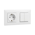Legrand - SCHUKO-wandcontactdoos en dubbele serieschakelaar nr. 5 met afdekraam NILOE STEP 250 V wit