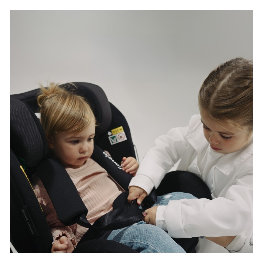 Lionelo - Draaibare autostoel met basis ANTOON PLUS i-Size 40-105 cm Zwart Onyx