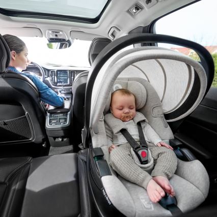 Lionelo - Autostoel met draaibare basis MOXIE SET i-Size 40-87 cm Beige Sand