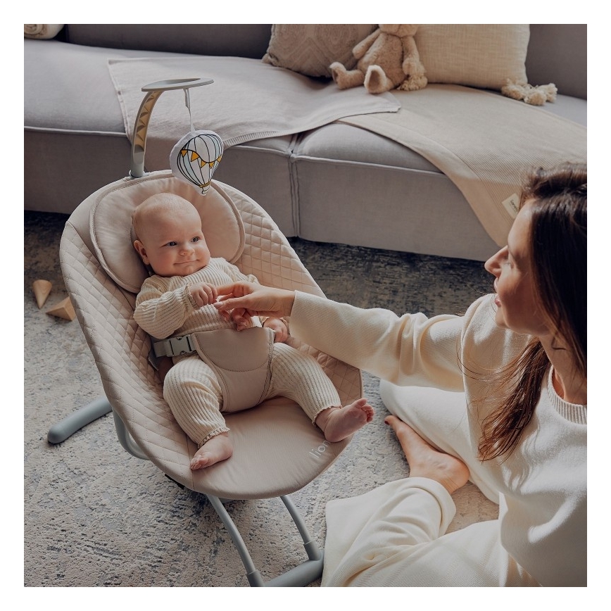 Lionelo - Babyschommel RIO met melodie, 4xC, Beige Latte en afstandsbediening