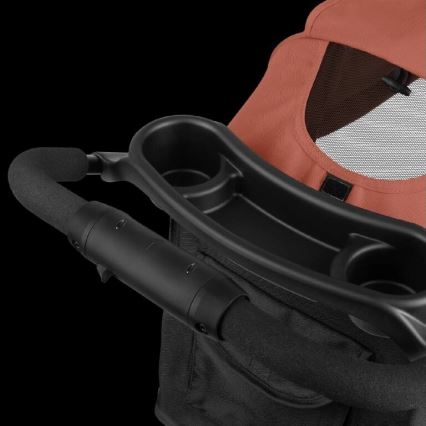 Lionelo - Sportieve kinderwagen EMMA PLUS baksteenrood/zwart