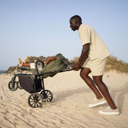 Lionelo - Sportieve kinderwagen MIKA PLUS Green Olive