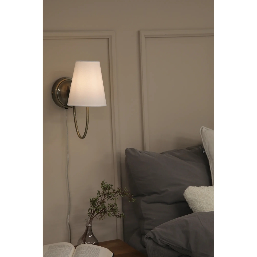 Markslöjd 108908 - Wandlamp AMAR 1xE14/40W/230V wit/messing