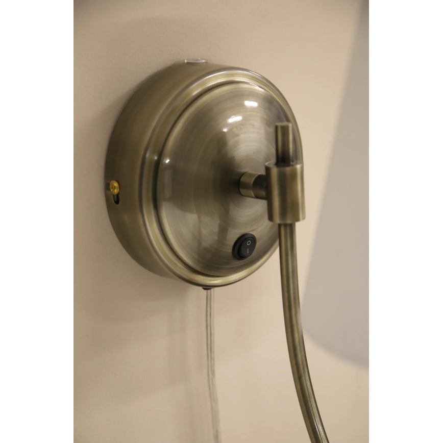 Markslöjd 108908 - Wandlamp AMAR 1xE14/40W/230V wit/messing