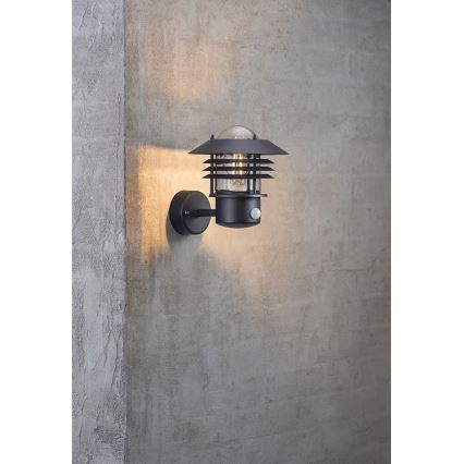 Nordlux - Buitenwandlamp met sensor VEJERS 1xE27/60W/230V IP54 zwart