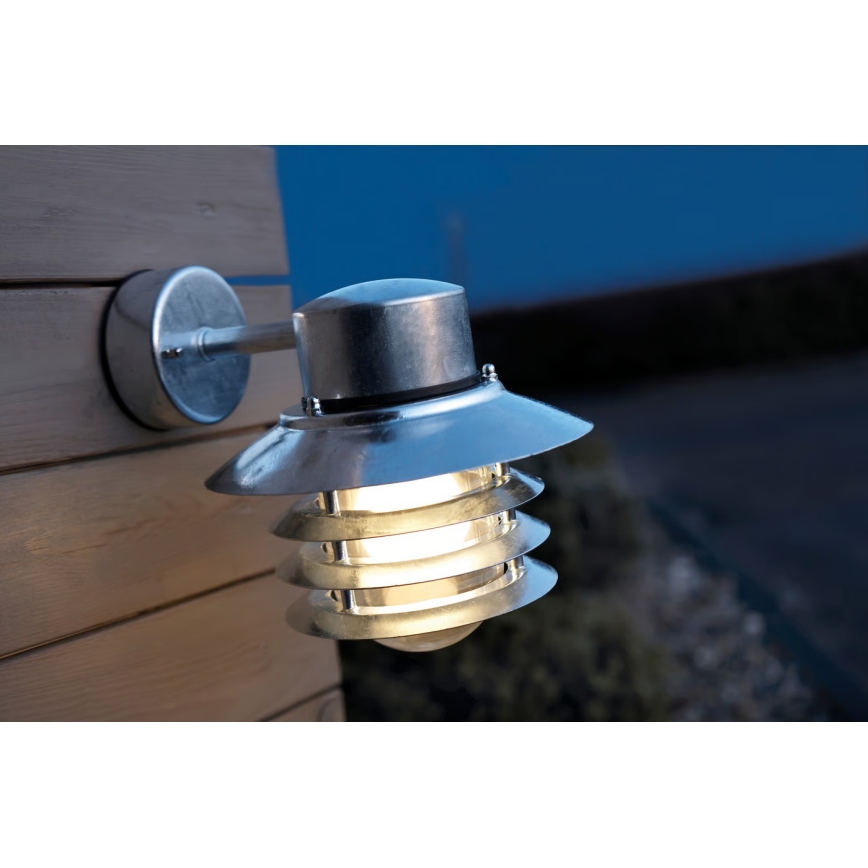 Nordlux - Buitenwandlamp VEJERS 1xE27/60W/230V IP54 zilver