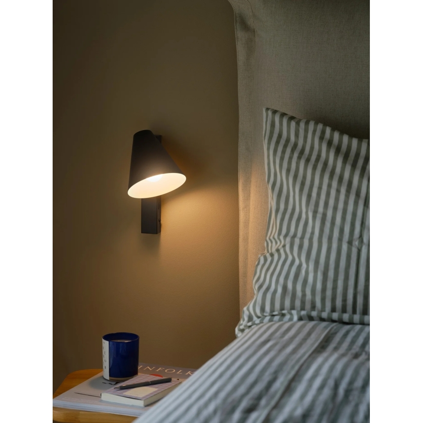 Nordlux - Wandlamp met USB WILMER 1xE14/40W/230V zwart