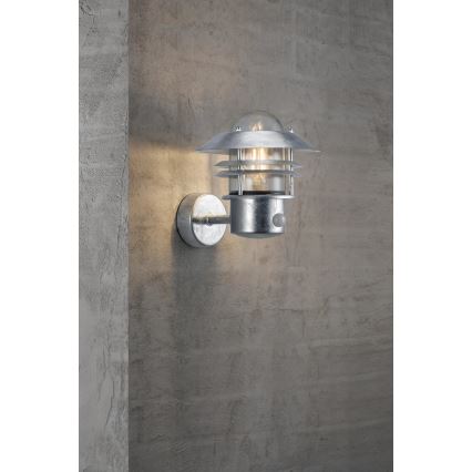 Nordlux - Wandlamp voor buiten met sensor BLOKHUS 1xE27/60W/230V IP54