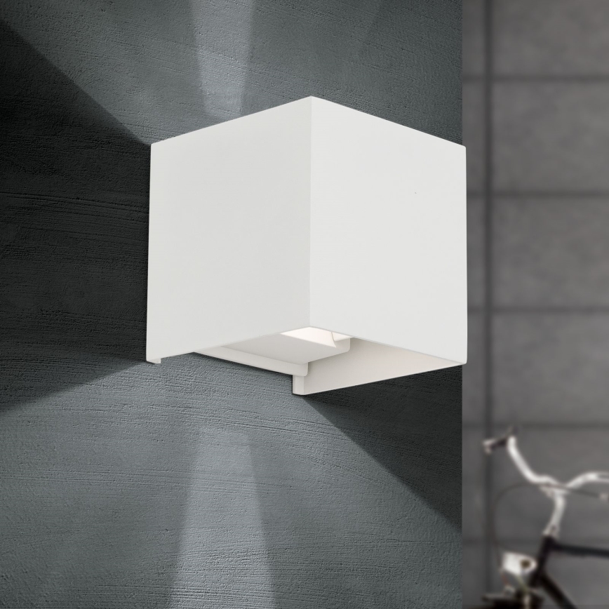 LED Wandlamp voor buiten CUBE 2xLED/3W/230V IP54 wit