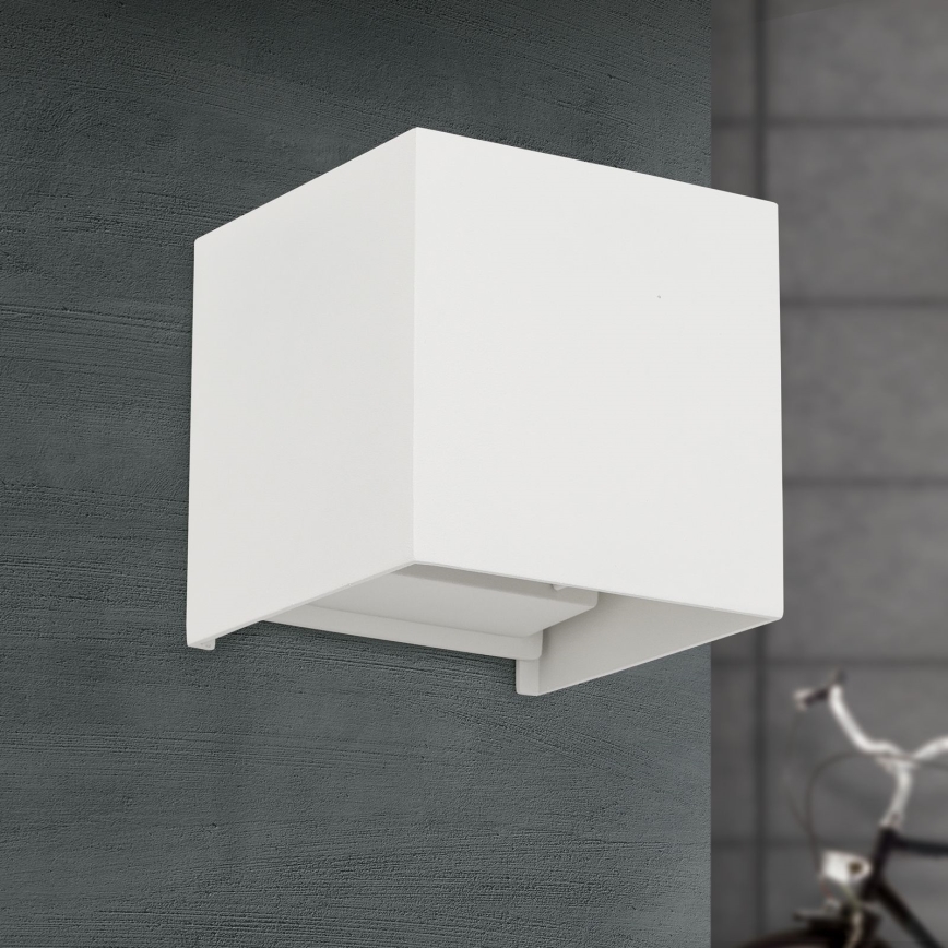 LED Wandlamp voor buiten CUBE 2xLED/3W/230V IP54 wit