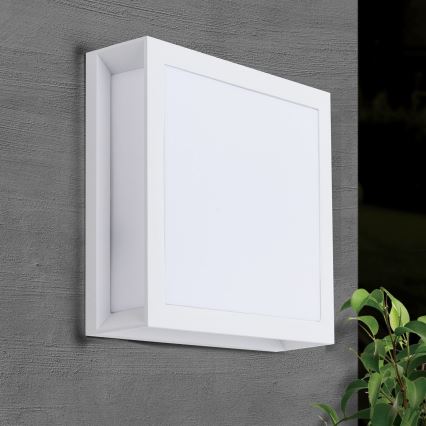 Buitenlamp HENRY 2xE27/15W/230V 26x26 cm IP44 wit
