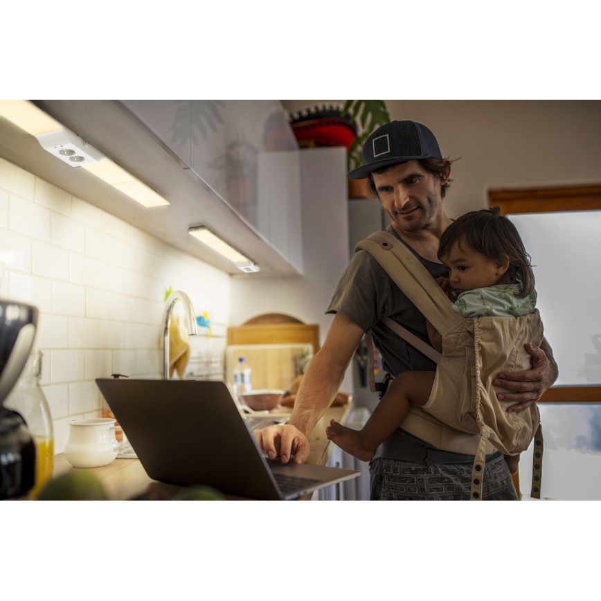 Osram - Dimbaar LED-onderbouwarmatuur met geïntegreerde stopcontacten UNDERCABINET LED/10W/230V 3000K 54,8 cm wit