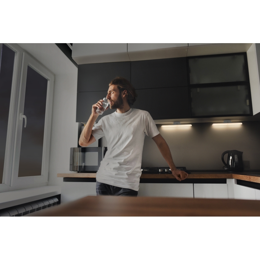 Osram - Dimbaar onderbouw-LED-armatuur met bewegings- en schemersensor LINEAR LED/5W/3,7V 2200 mAh 3000K 35 cm wit