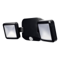 Osram - LED buitenwandstraler met sensor BATTERY 2xLED/5W/4xD IP54