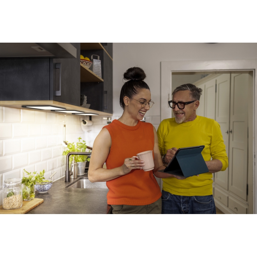 Osram - Dimbare onderbouw-LED-armatuur met bewegingssensor UNDERCABINET LED/7,5W/230V 3000/4000/6500K 20x30 cm zwart