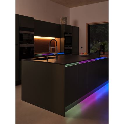 Osram - RGB-dimbare LED-strip SMART+ MAGIC 5 m, 35 W, 230 V, Wi‑Fi + afstandsbediening