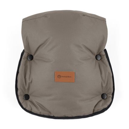 PETITE&MARS - SET Kinder-voetenzak 4-in-1 COMFY + handverwarmers voor kinderwagen FURRY Mocha Mousse