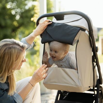 PETITE&MARS - Sportieve kinderwagen FLIP Zandbeige