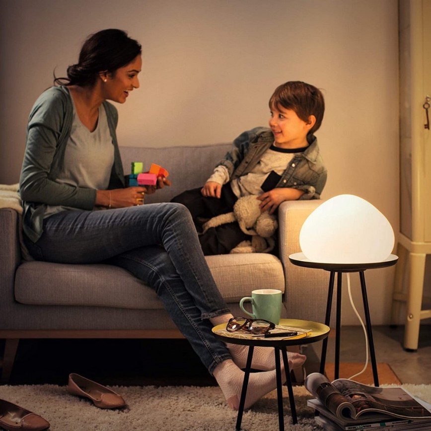 Philips - LED dimbare lamp Hue WELLNER 1xE27/8,5W/230V + afstandsbediening