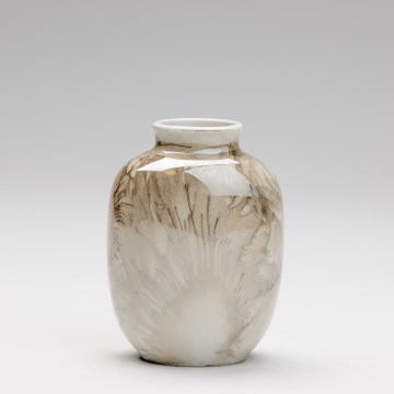 Porselein vaas 12,5x9 cm bruin