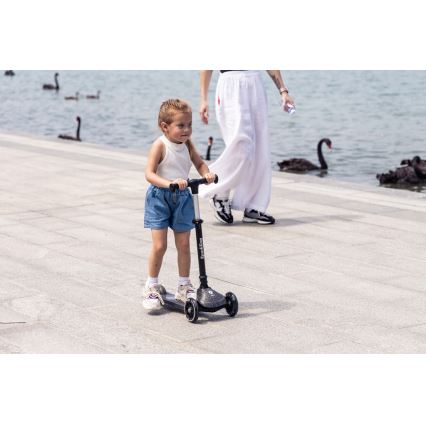 QPlay - SPARKLING kinderstep met LED-wielen, zwart