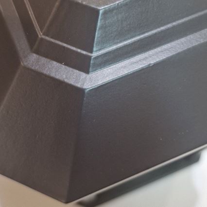 Quintiesse - Buitenwandlamp CASTELLE M 1xE27/60W/230V IP44 zwart