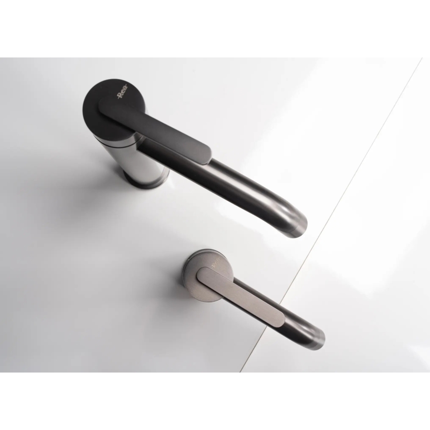 REA-B5511 - Wastafelmengkraan ONTARIO 30 cm, titaan