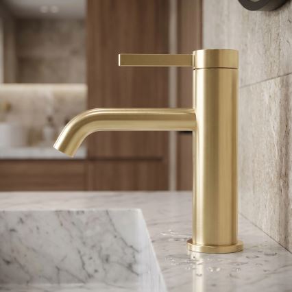 REA-B6533 - Wastafelkraan RIVO 16,5 cm geborsteld goud