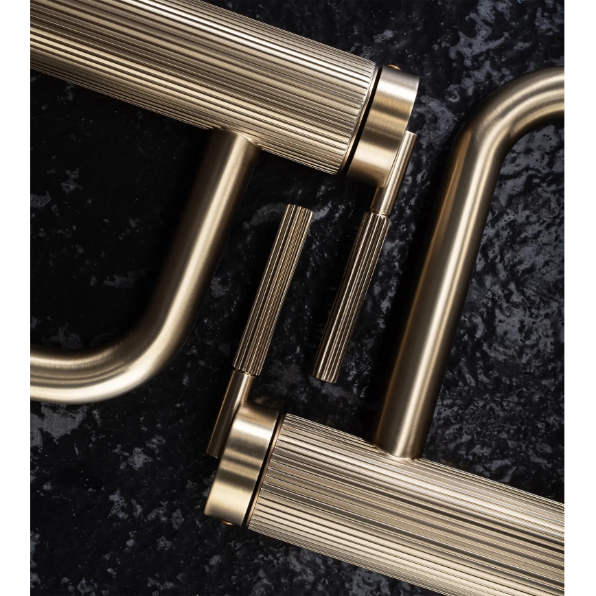 REA-B7802 - Wastafelmengkraan ARGON 29,5 cm geborsteld goud