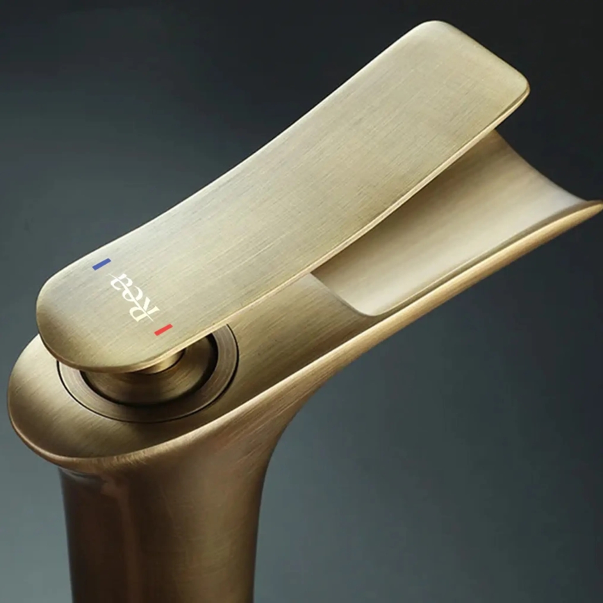 REA-B8120 - Wastafelmengkraan LAGUNA 30 cm geborsteld goud