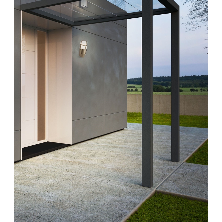 Redo 90202 - Wandlamp voor buiten TRITON 1xE27/28W/230V IP54 messing