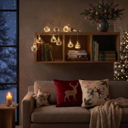 LED kerstverlichting 10xLED/3xAAA/warm wit 2,1m kerstballen