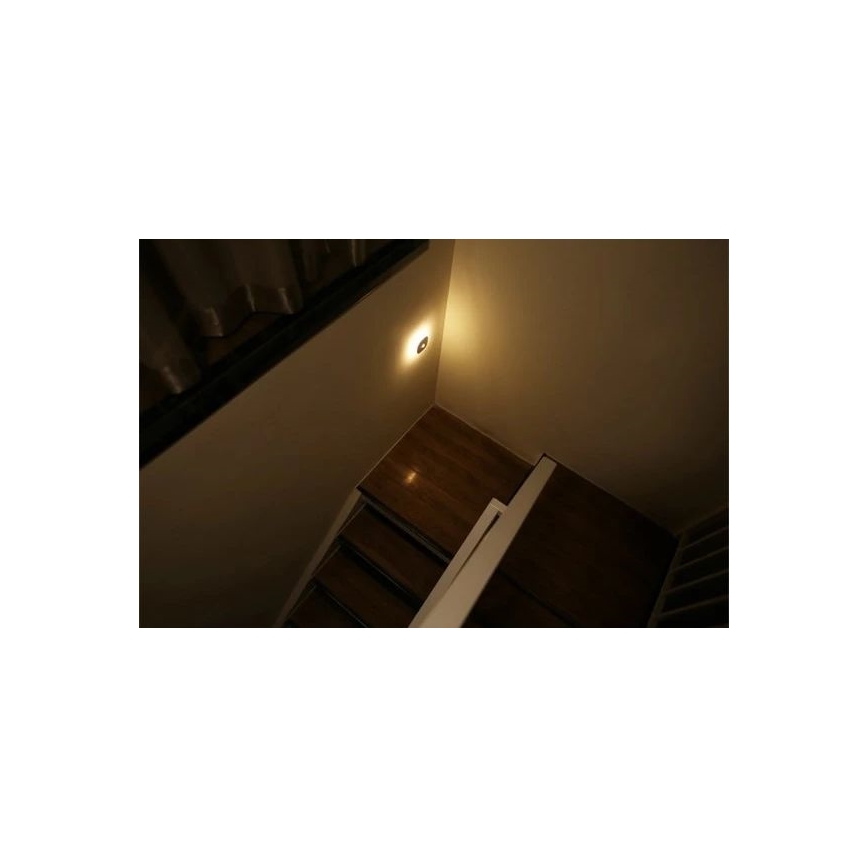 LED Nachtlamp met sensor LED/0,45W/3xAAA 3000K wit