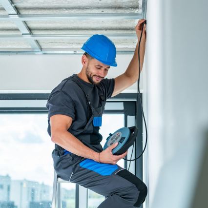 Retlux - Verlengsnoer op haspel, 3-voudig, Type E, 10 m, blauw/zwart