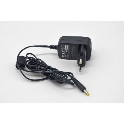 Roadstar HRA-700D+/WD - Radio met DAB+, FM en wekker 16W/230V/4xAA