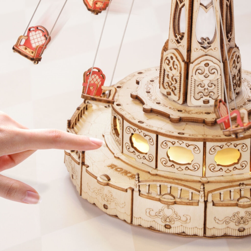 RoboTime - 3D muziekdoos puzzel Ketting carrousel 3xAAA