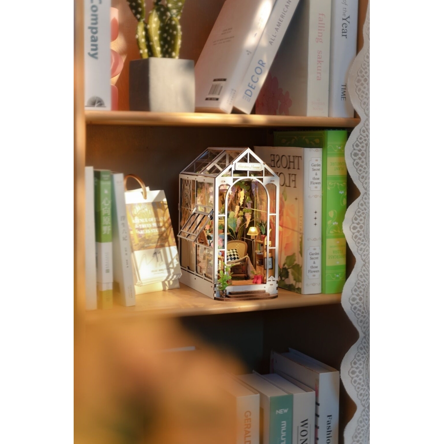 RoboTime - LED Boekenstop Tuin huis 3D puzzle 2xAAA