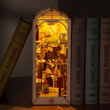 RoboTime - LED Boekenstop Zonnige stad 2xAAA