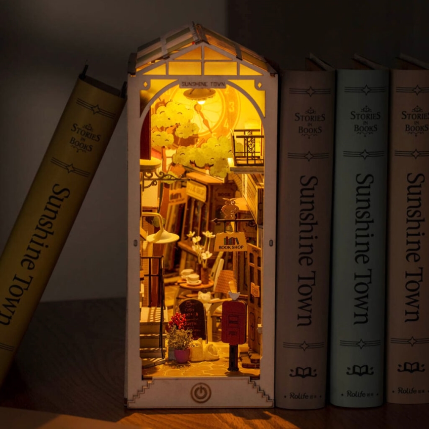 RoboTime - LED Boekenstop Zonnige stad 2xAAA