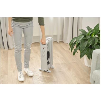 Sencor - Oliegevulde radiator, 7 ribben, 600/900/1500 W, 230 V, wit