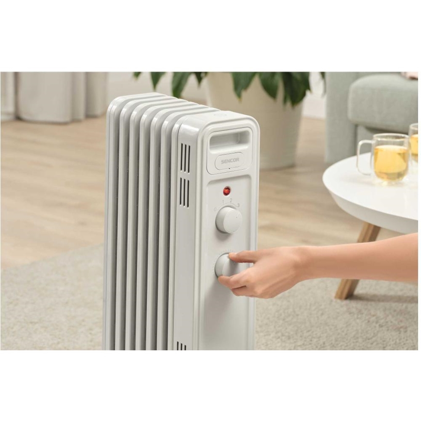 Sencor - Oliegevulde radiator met 7 ribben 600/900/1500W/230V wit