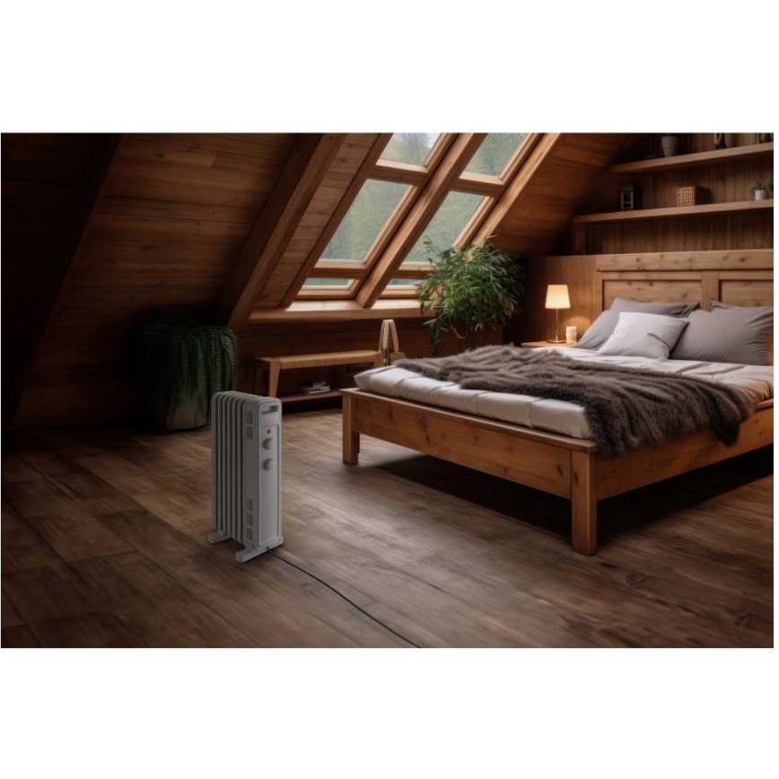Sencor - Oliegevulde radiator met 7 ribben 600/900/1500W/230V wit