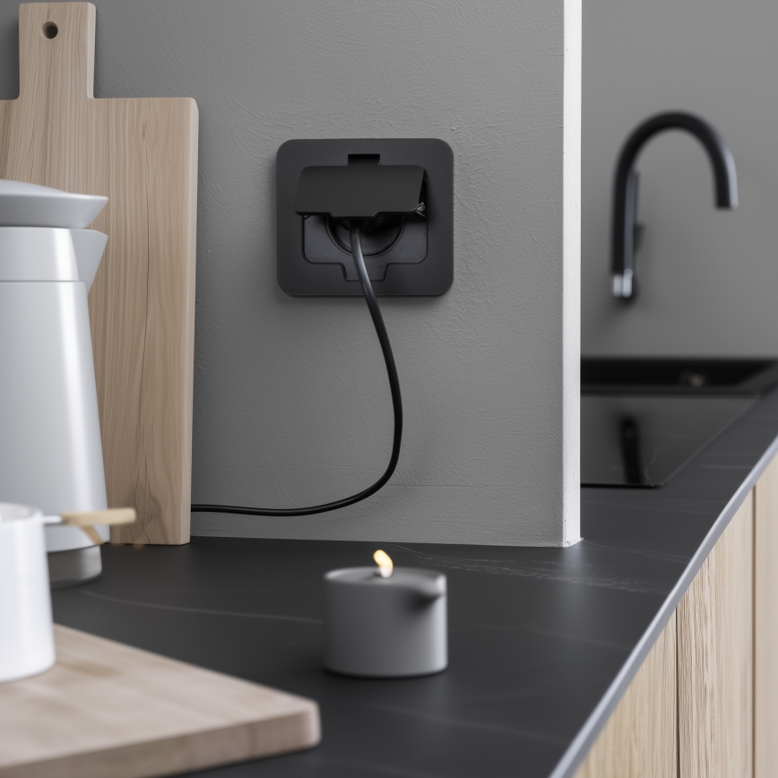 Buiten inbouw vloer stopcontact IP55 zwart rechthoekig